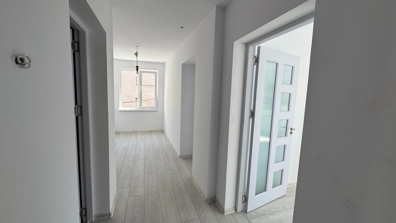 Продава  Етаж от къща град Добрич , Христо Ботев , 94 кв.м | 81246277 - изображение [9]