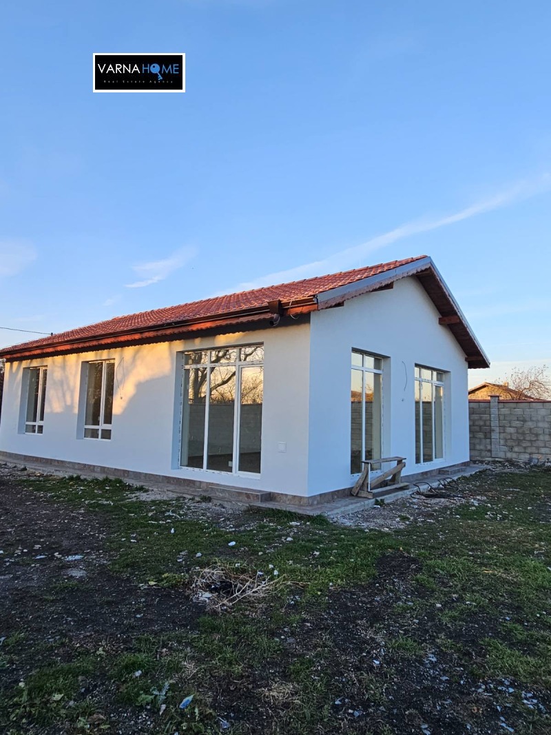 À venda  Casa região Varna , Banovo , 100 m² | 41725027