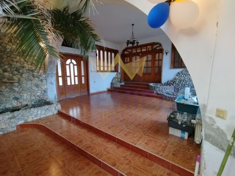 Продава КЪЩА, с. Климентово, област Варна, снимка 2 - Къщи - 53009682