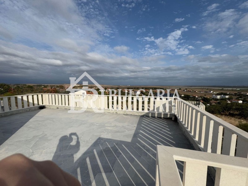 Продава КЪЩА, гр. Поморие, област Бургас