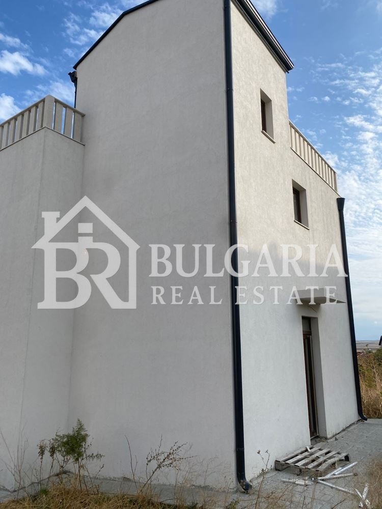 Продава КЪЩА, гр. Поморие, област Бургас, снимка 3 - Къщи - 53253992