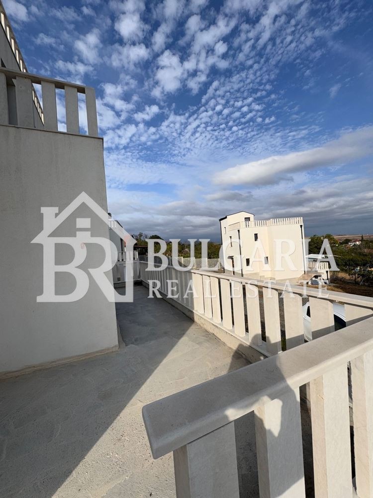 Продава КЪЩА, гр. Поморие, област Бургас, снимка 7 - Къщи - 53253992