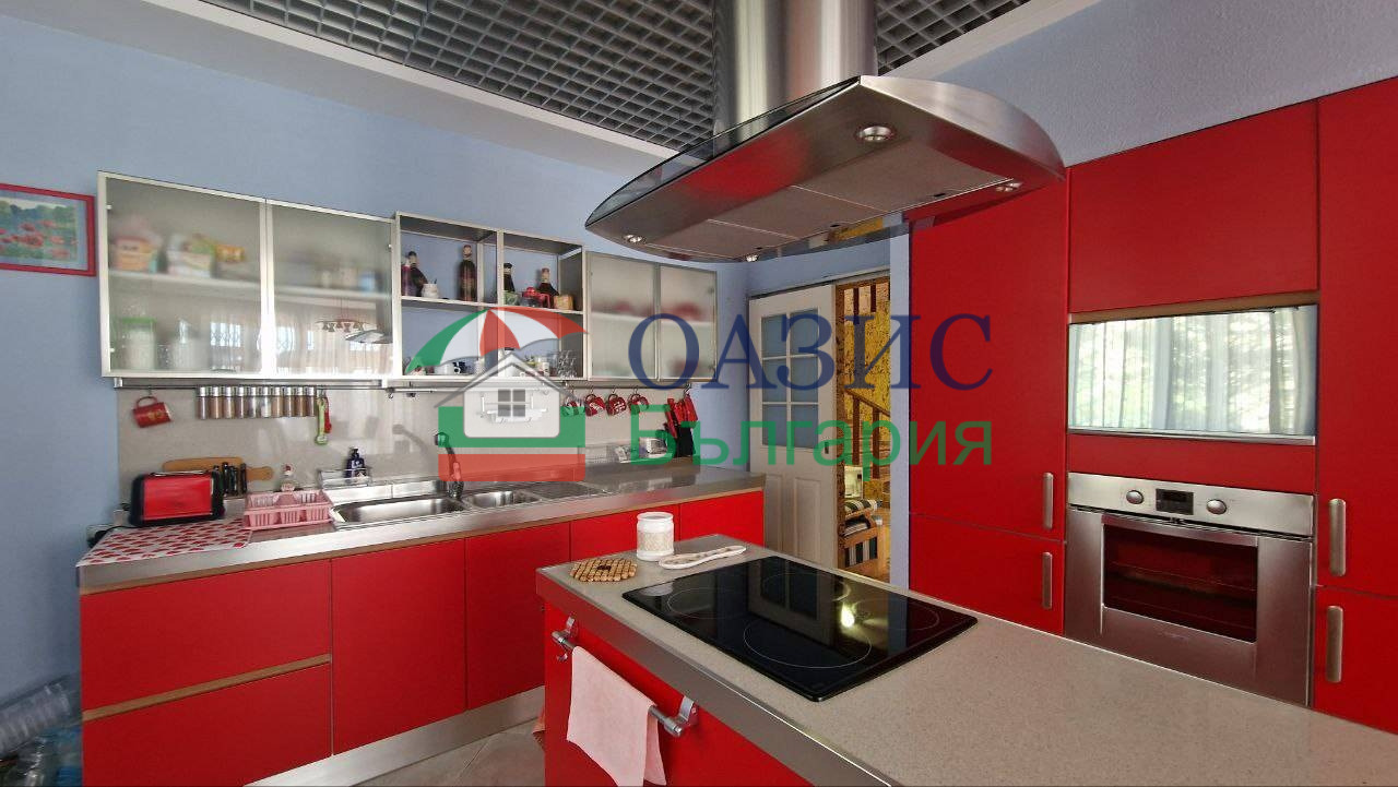 Продава КЪЩА, гр. Свети Влас, област Бургас, снимка 14 - Къщи - 45537635