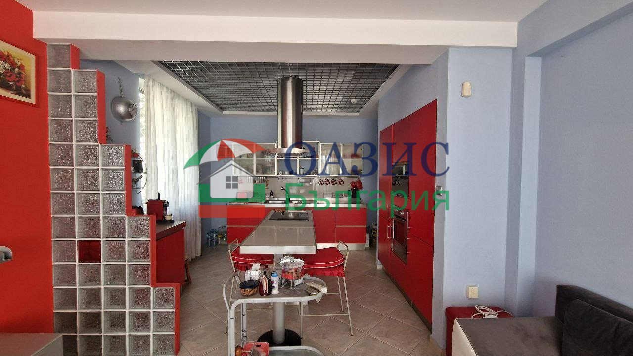 Продава КЪЩА, гр. Свети Влас, област Бургас, снимка 12 - Къщи - 45537635