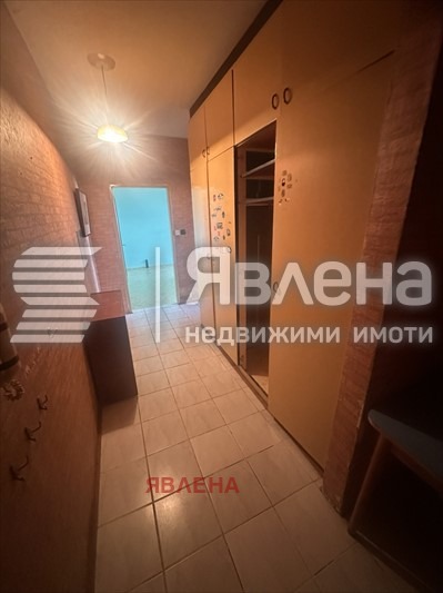 Продава 1-СТАЕН, гр. София, Младост 3, снимка 5 - Aпартаменти - 49071040