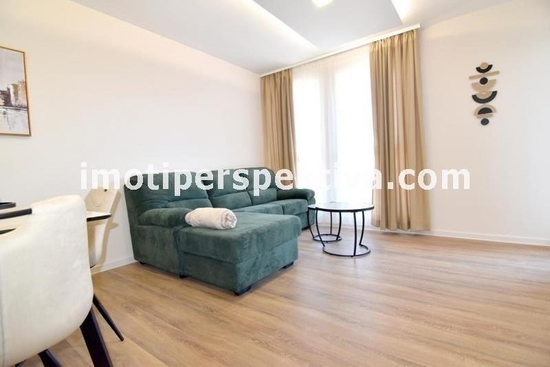 Продава 2-СТАЕН, гр. Пловдив, Кючук Париж, снимка 3 - Апартаменти - 54131322