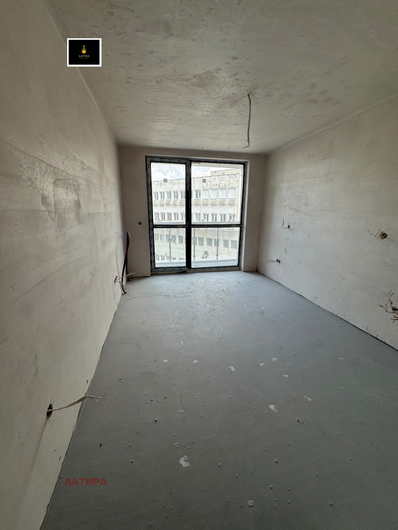 In vendita  2 camere da letto Sofia , Poligona , 117 mq | 12462275 - Immagine [14]