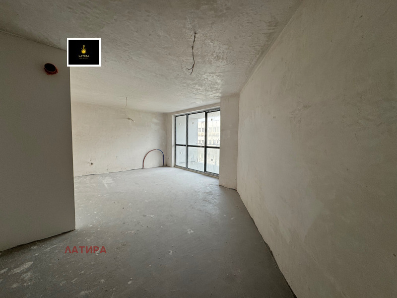 In vendita  2 camere da letto Sofia , Poligona , 117 mq | 12462275 - Immagine [8]