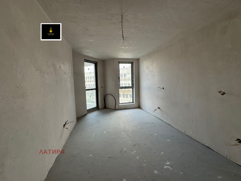 In vendita  2 camere da letto Sofia , Poligona , 117 mq | 12462275 - Immagine [9]