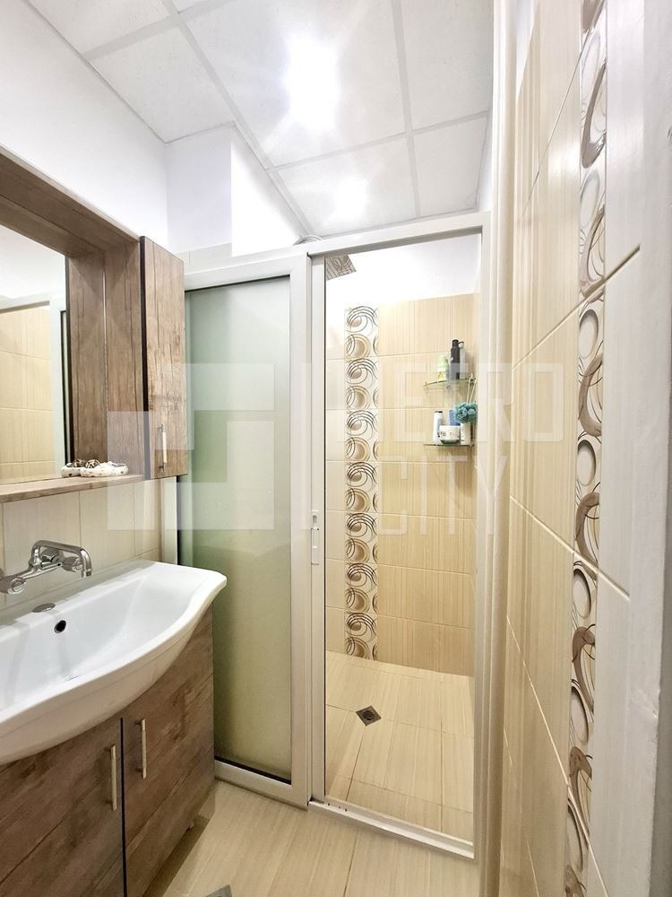 Till salu  2 sovrum Sofia , Zona B-5 , 78 kvm | 75386237 - bild [11]