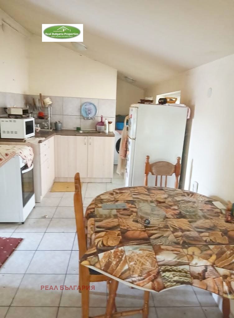 Продава КЪЩА, с. Червена вода, област Русе, снимка 3 - Къщи - 52387438