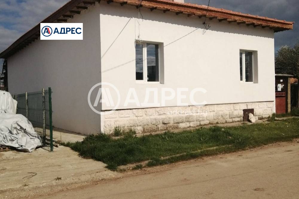 Продава КЪЩА, с. Беловец, област Разград, снимка 2 - Къщи - 54360852