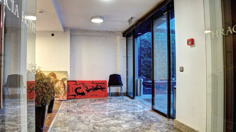 Продава ЗАВЕДЕНИЕ в град София, Център - 1250 кв.м / 4 900 000 € » 9 583 567.00 лв., АГЕНЦИЯ 'ТЕМЕНУГА' НЕДВИЖИМИ ИМОТИ