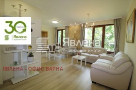 Продава 3-стаен град Варна ВИНС-Червен площад - [1] 