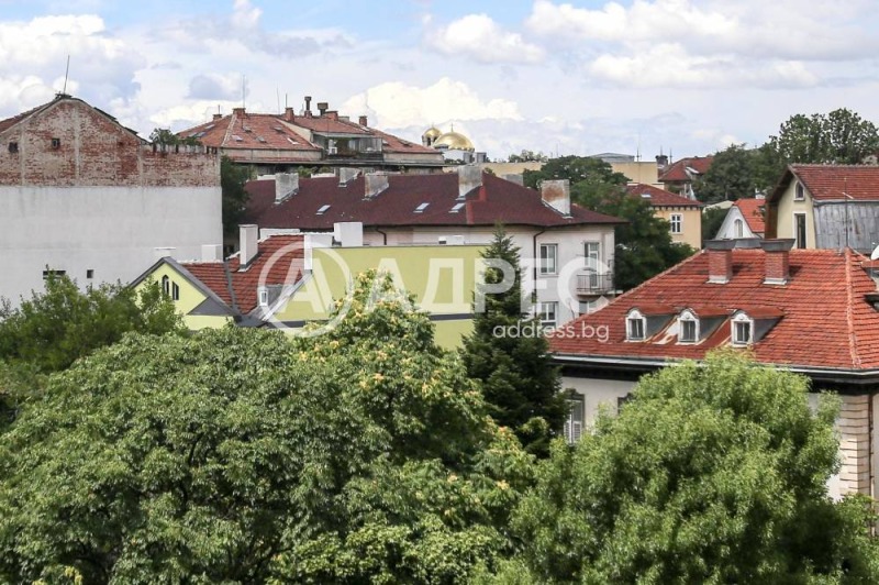 Eladó  2 hálószobás Sofia , Centar , 118 négyzetméter | 33625068