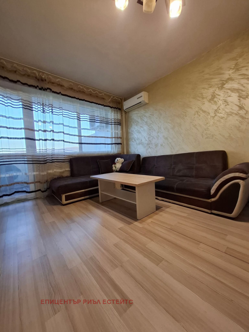 Продава  3-стаен град Перник , Тева , 70 кв.м | 67964775