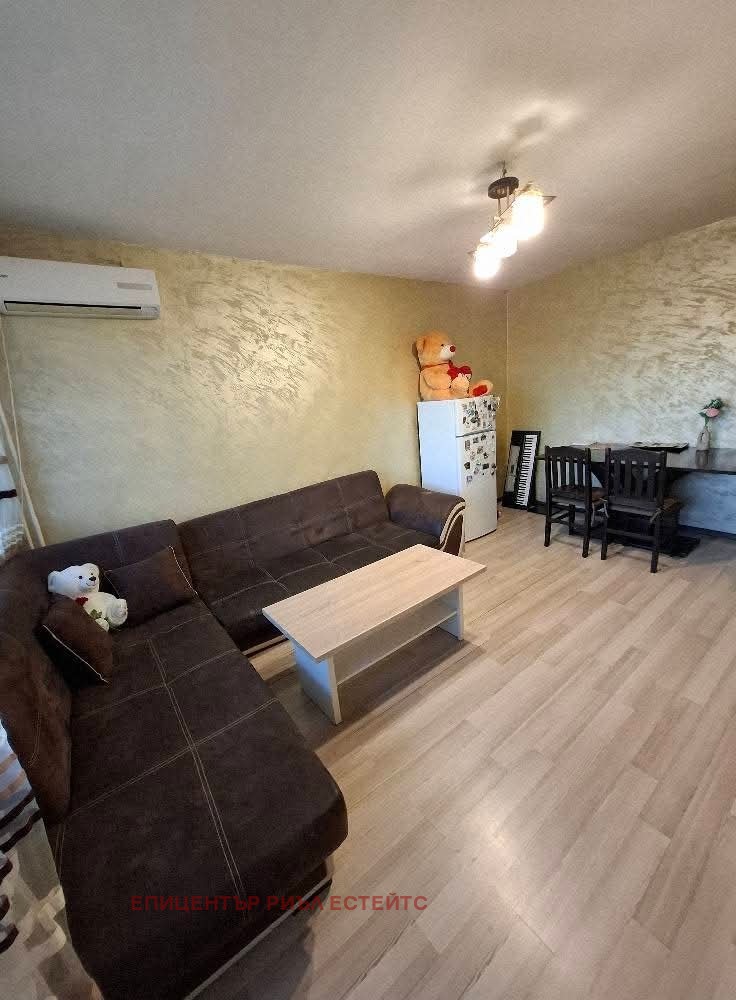 Продава  3-стаен град Перник , Тева , 70 кв.м | 67964775 - изображение [2]