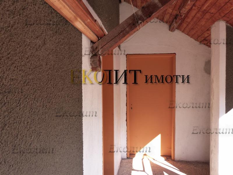 Продава КЪЩА, с. Горановци, област Кюстендил, снимка 4 - Къщи - 37876502