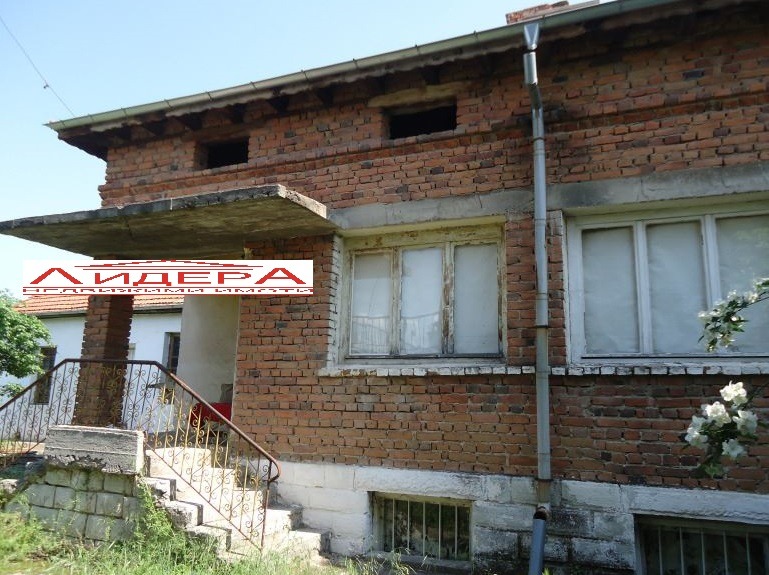 Продава  Къща, област Пловдив, с. Искра • 30 000 EUR • ID 45235499 — holmes.bg - [1] 
