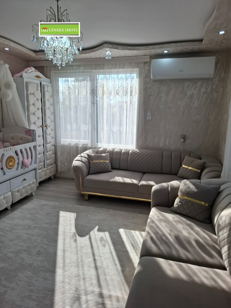 Продава КЪЩА, област Пловдив, с. Боянци • 203000 € / 397033.49 лв. • 86531398 1