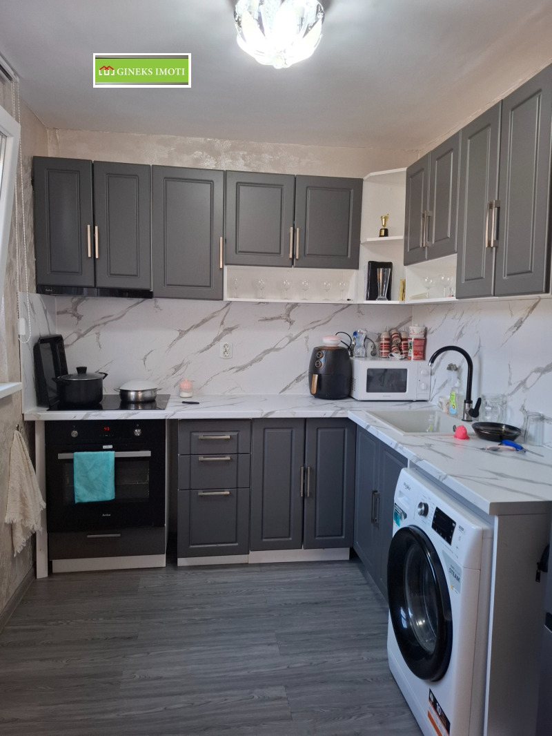 Продава  Къща област Пловдив , с. Боянци , 250 кв.м | 20074253 - изображение [8]