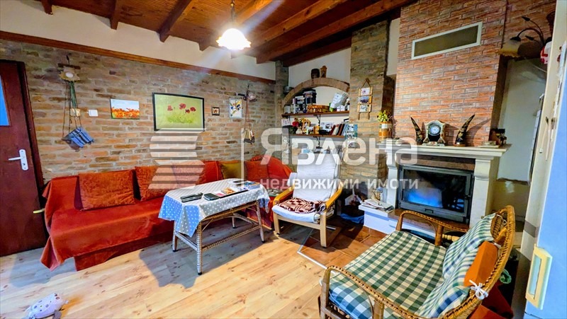 Продава КЪЩА, гр. Варна, с. Звездица, снимка 7 - Къщи - 53195029