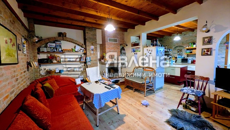 Продава КЪЩА, гр. Варна, с. Звездица, снимка 6 - Къщи - 53195029