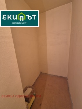 3 makuuhuonetta Troševo, Varna 7
