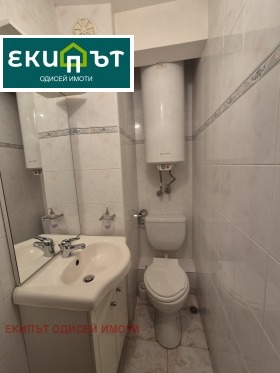 3 makuuhuonetta Troševo, Varna 12