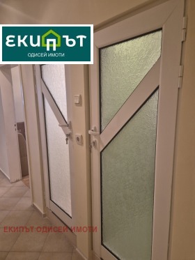 3 makuuhuonetta Troševo, Varna 14