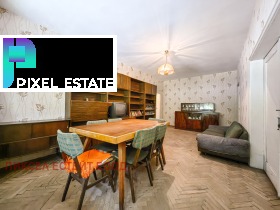 На продаж 3 кімнатна