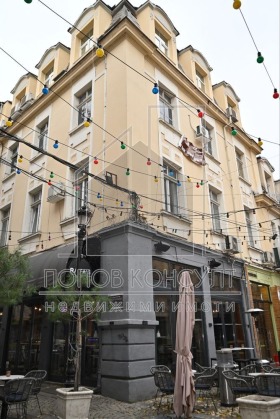 Продажба на етажи от къща в град Пловдив - изображение 1 