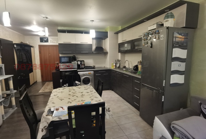 Продава 3-СТАЕН, гр. Русе, Център