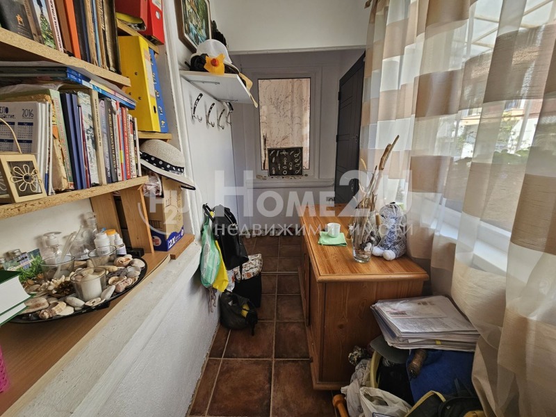 Продава  Етаж от къща град Варна , Център , 180 кв.м | 83426390 - изображение [12]