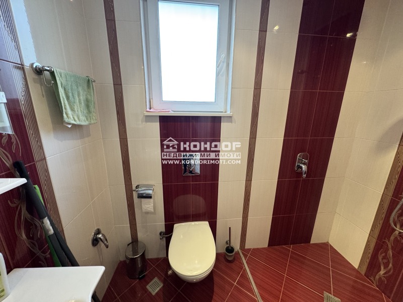 Продава ЕТАЖ ОТ КЪЩА, гр. Пловдив, Център, снимка 10 - Етаж от къща - 53087023