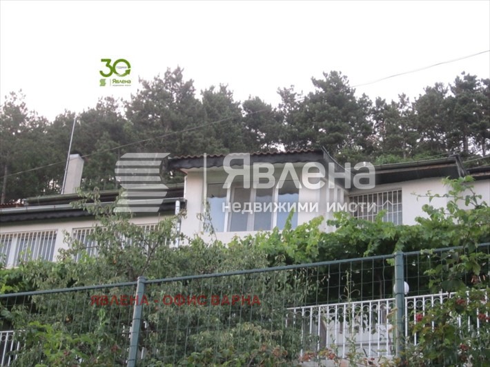 Продава КЪЩА, гр. Варна, м-т Франга Дере, снимка 15 - Къщи - 49339811