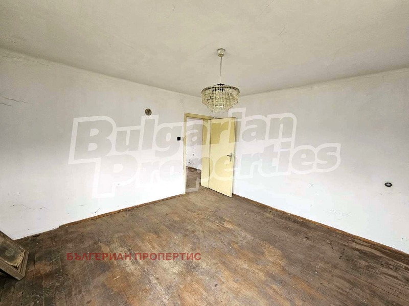 Продава КЪЩА, с. Говедарци, област София област, снимка 13 - Къщи - 52144282