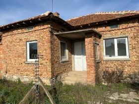 σπίτι Βοζυροβο, περιοχή Dobrich 1