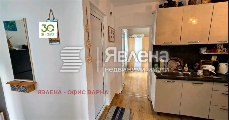 Продава КЪЩА, с. Соколово, област Добрич, снимка 3 - Къщи - 54655909
