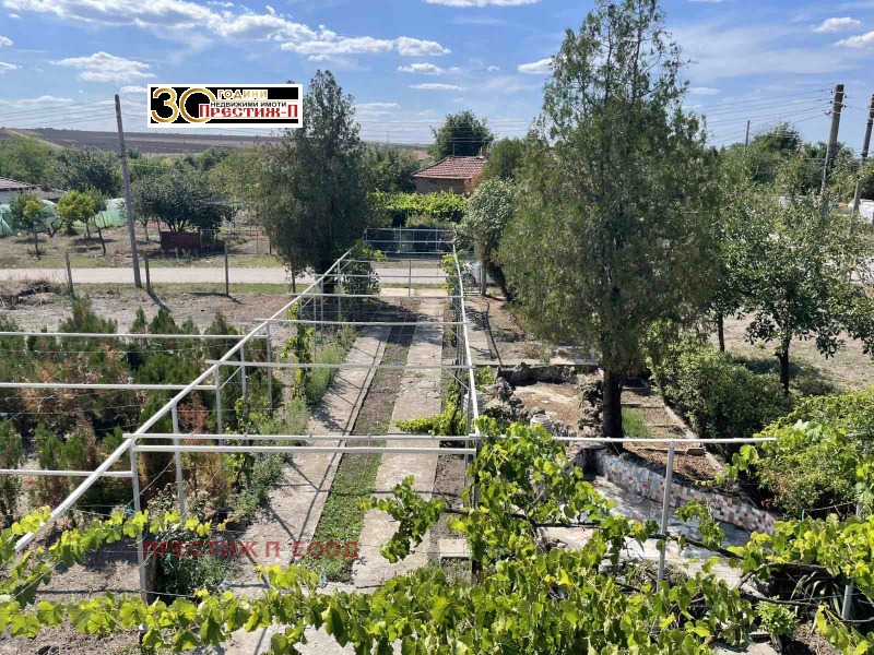 Продава ВИЛА, с. Полковник Минково, област Добрич, снимка 2 - Вили - 52729513