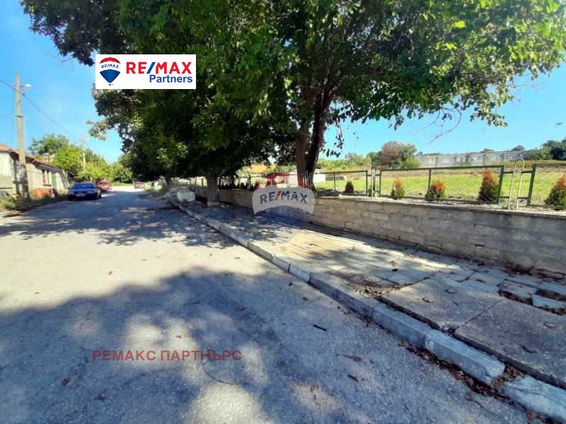 Na prodej  Spiknutí oblast Varna , Manastir , 3940 m2 | 37863041