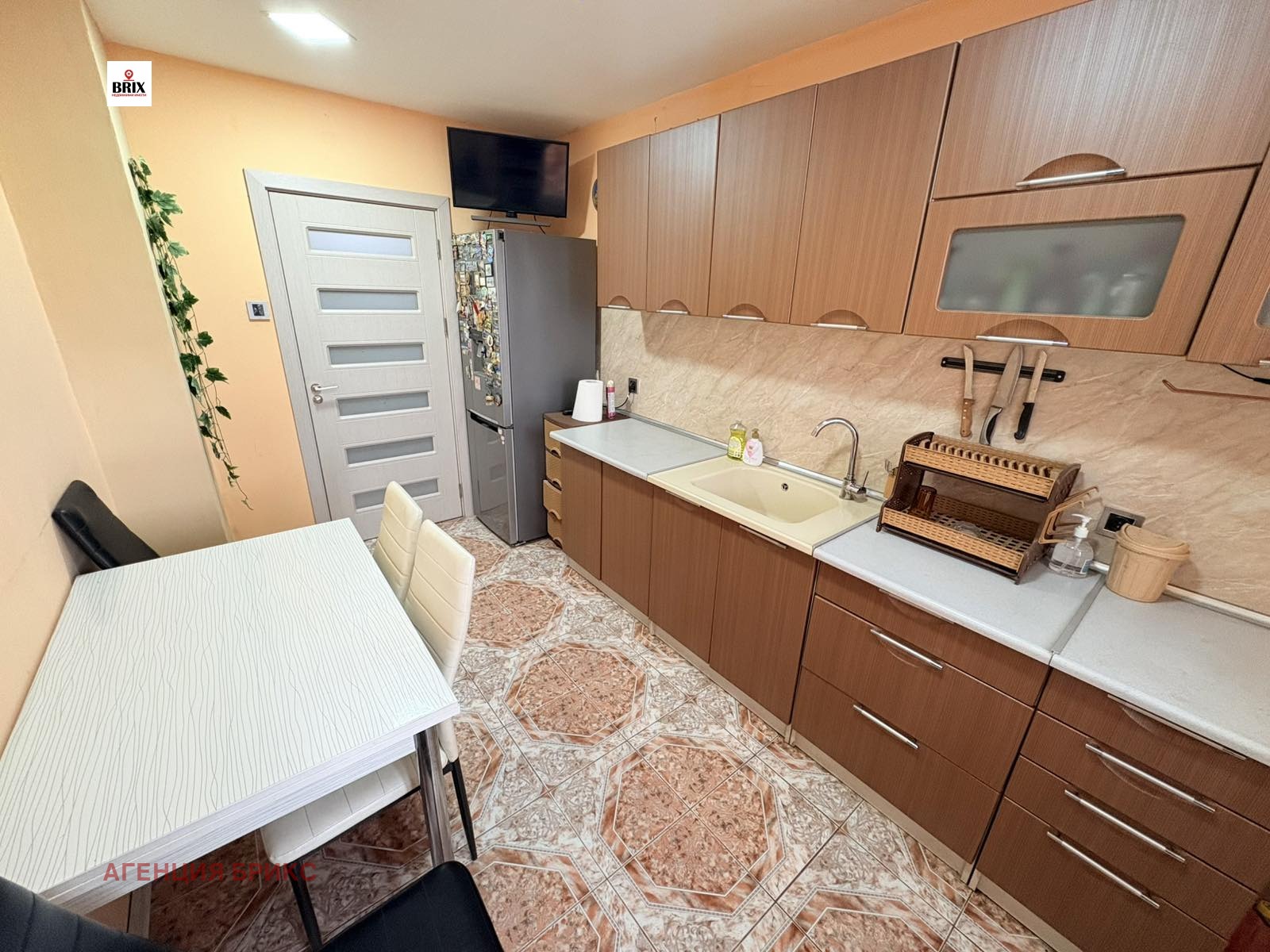 Продава 3-СТАЕН, гр. Русе, Родина 2, снимка 5 - Апартаменти - 54364071