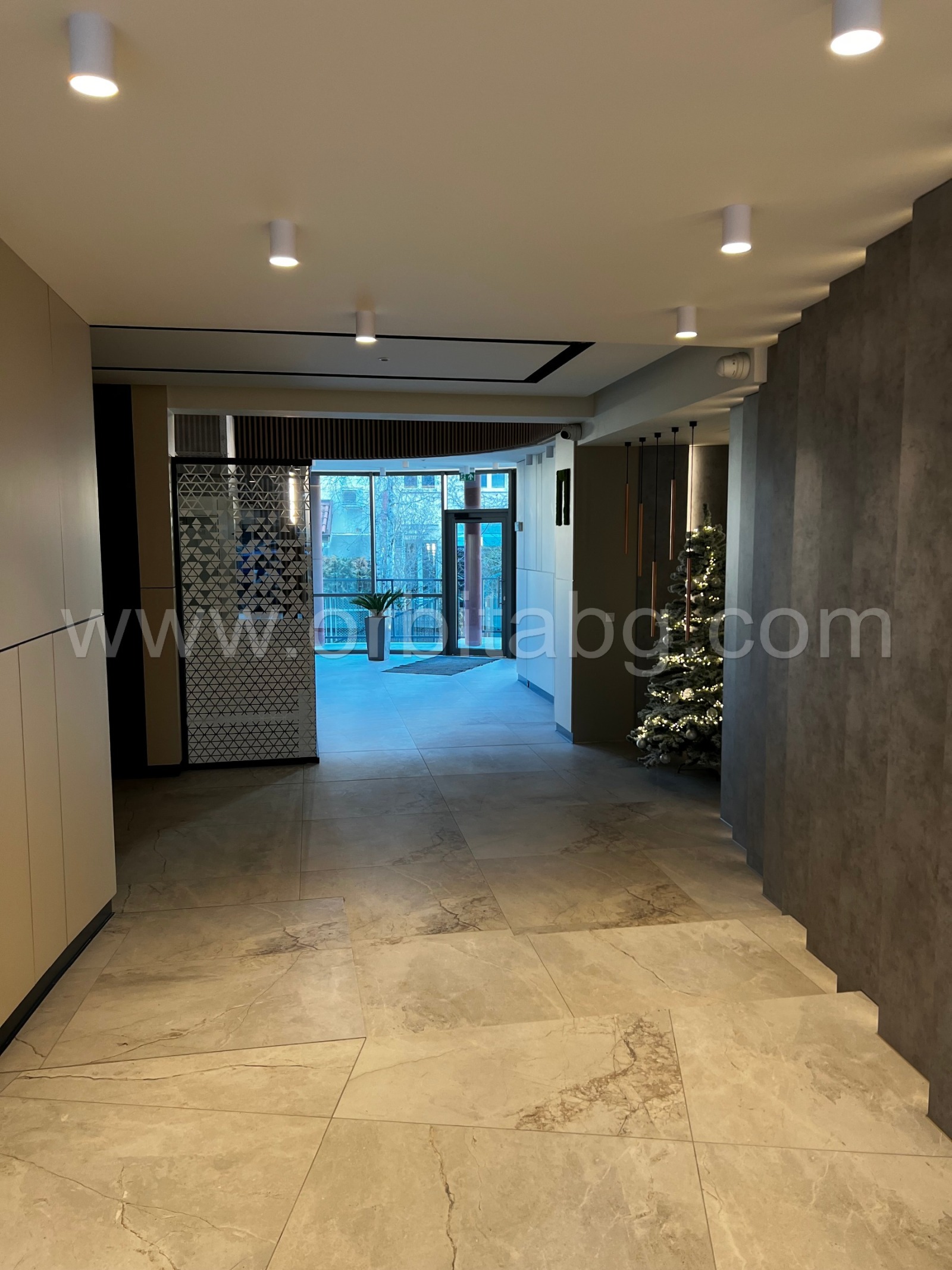 Продава 4-СТАЕН, гр. София, Манастирски ливади, снимка 2 - Апартаменти - 54226948