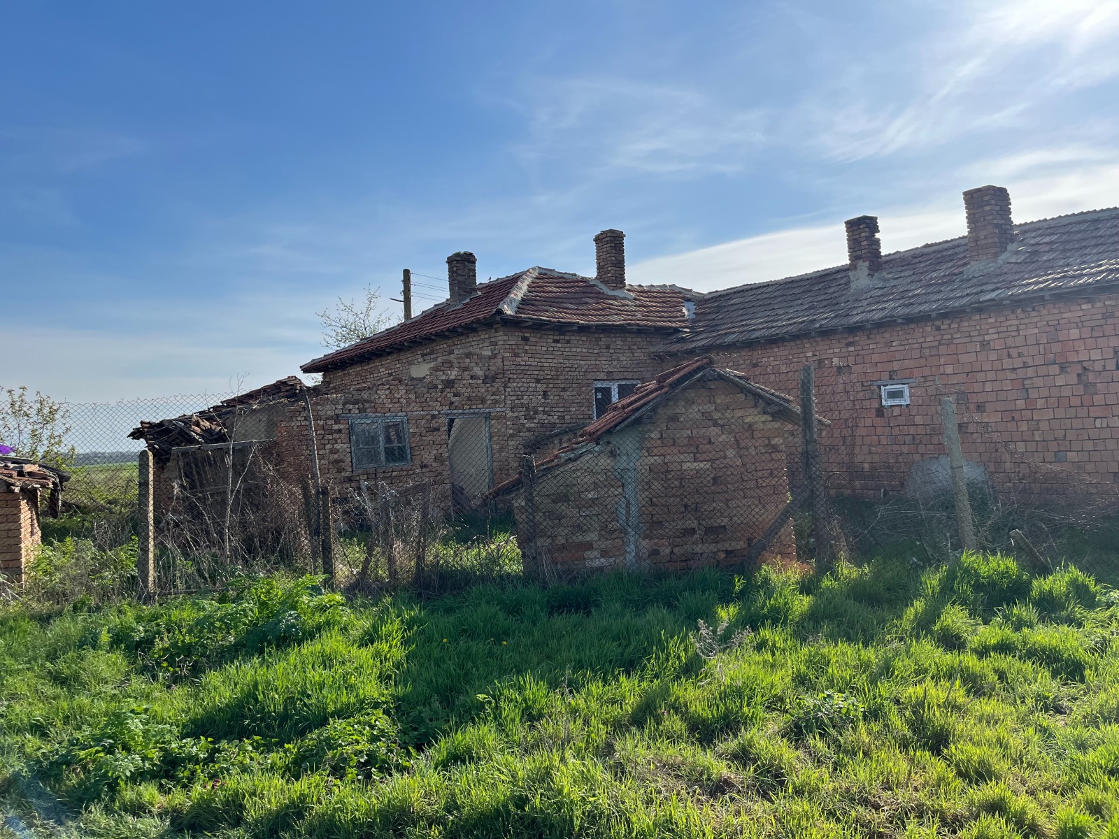 Продава КЪЩА, с. Божурово, област Добрич, снимка 5 - Къщи - 53652163