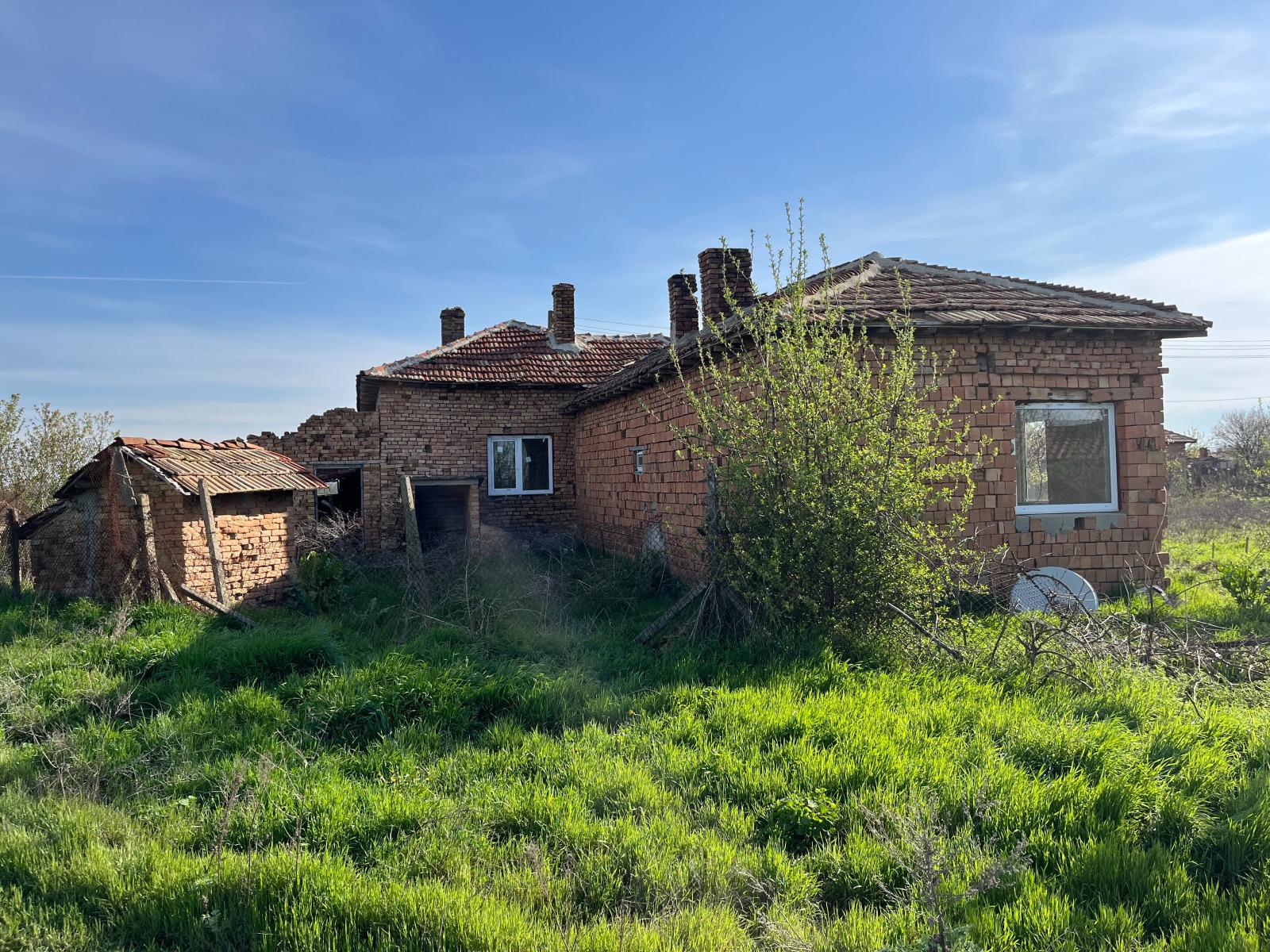 Продава КЪЩА, с. Божурово, област Добрич, снимка 7 - Къщи - 53652163