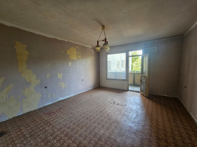 3 slaapkamers Asenovgrad, regio Plovdiv 1