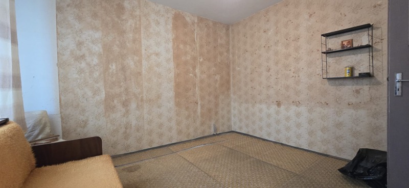 Продава 2-СТАЕН, гр. Шумен, Тракия, снимка 2 - Апартаменти - 51836366