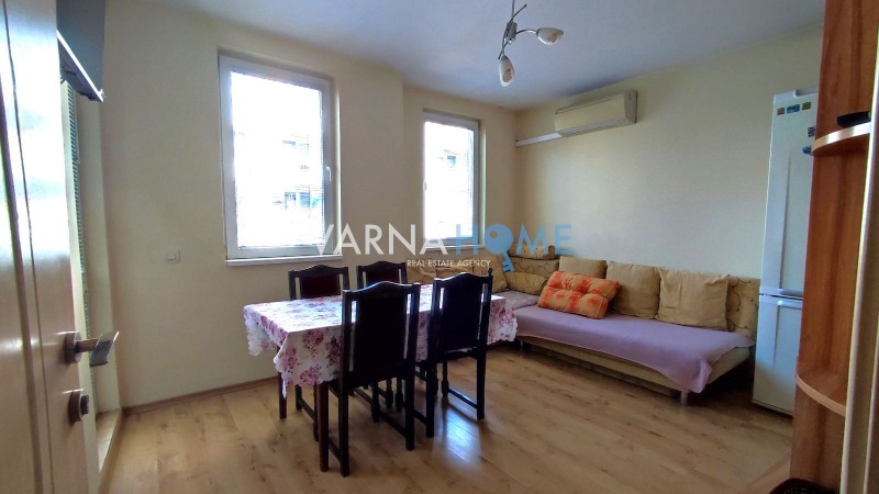Продава 2-СТАЕН, гр. Варна, Конфуто, снимка 2 - Апартаменти - 52882576