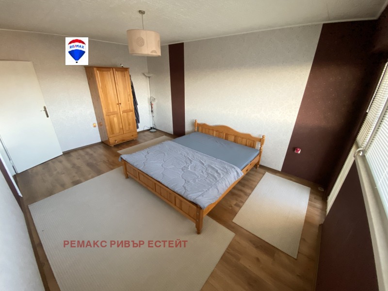 Продава  3-стаен град Русе , Здравец Изток , 80 кв.м | 73938094 - изображение [2]