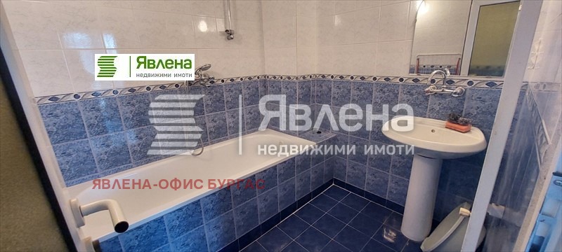 Продава КЪЩА, гр. Поморие, област Бургас, снимка 14 - Къщи - 49018987